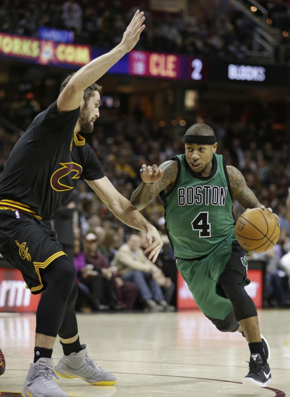 显得较为割 显得较为割